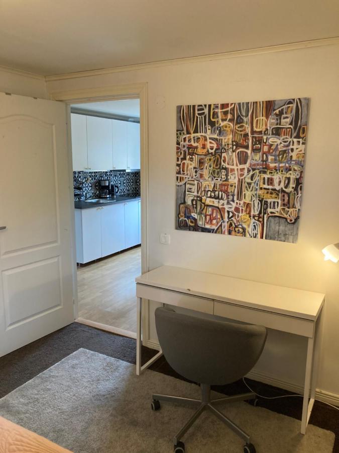 Fint Boende I Vackra Marielund Uppsala Exterior foto